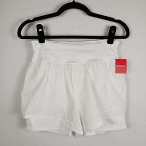 SPANX Get Moving Shorts 5" Built-in Liner Short Active Gym Tennis Golf White M
